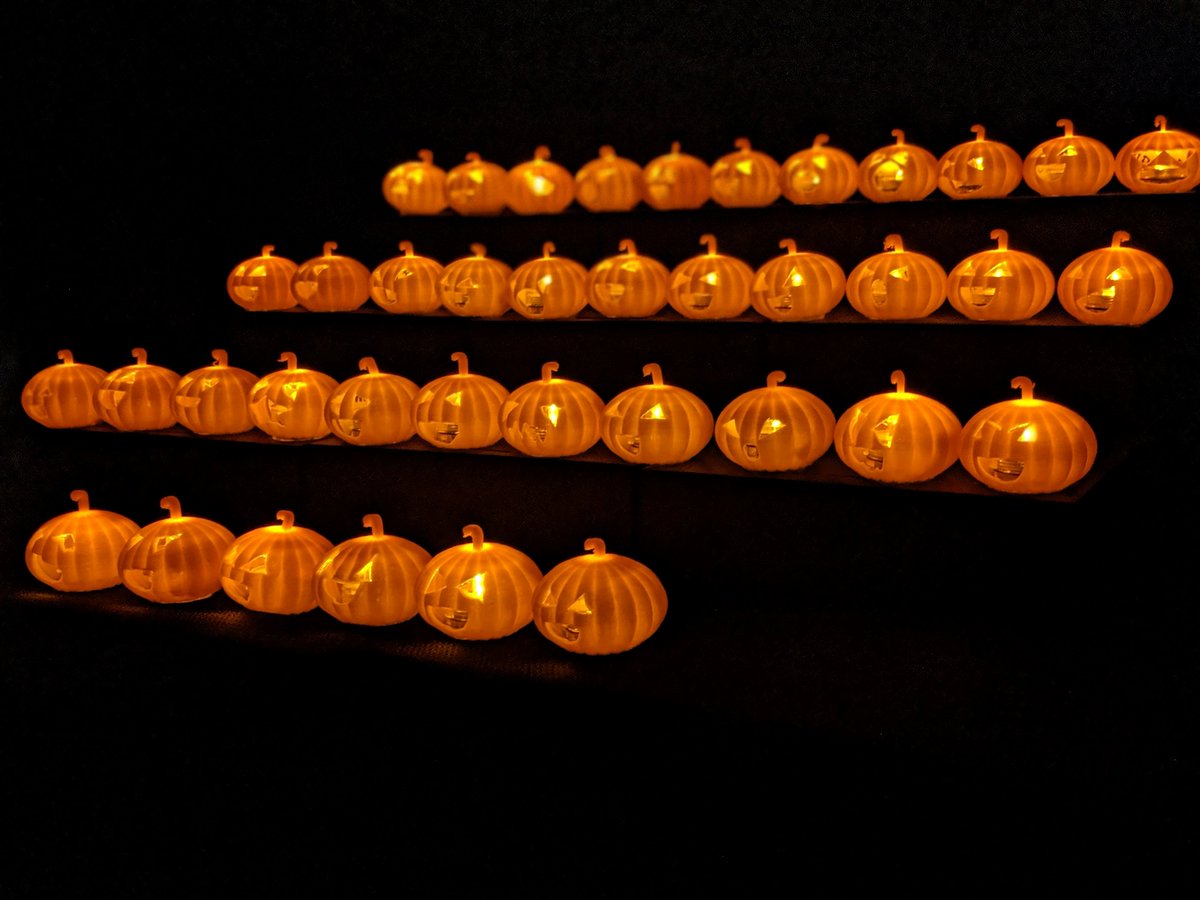 Steve79755283's tweet photo. 8th graders @StPetersOlney created Halloween computer-aided design 3D printed pumpkins with LED tea lights. Happy Halloween! @ADWCathSchools https://t.co/eYjA22FURd