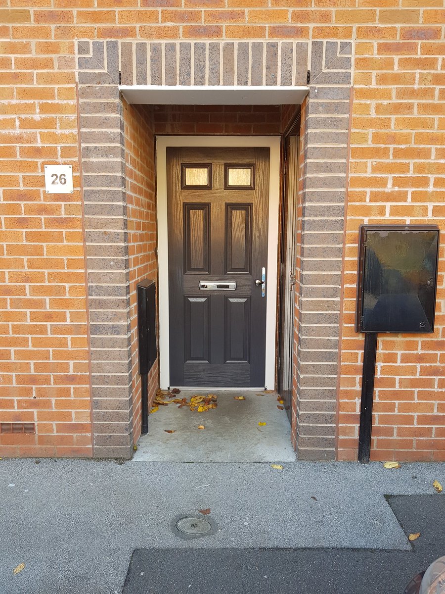 Lockfinder tweet picture