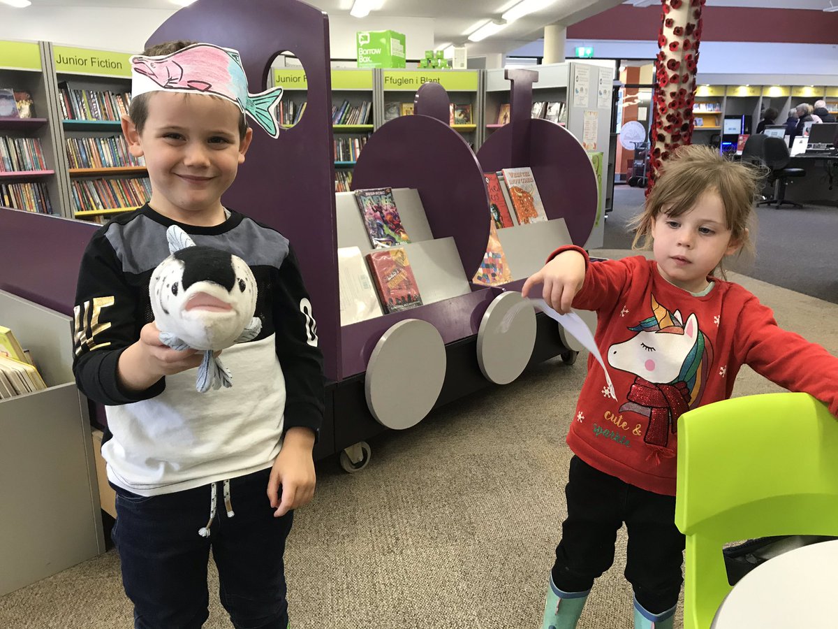 WUFoundation's tweet image. @WUFoundation the #SalmonLady had great fun @#ChepstowLibrary today.#YearoftheSalmon half term fund making friends with Sioni the salmon, making  #supersalmonhats too! The tour continues @#CrickhowellLibrary on Thursday afternoon. Thanks for #theadventuroussalmon @edenriverstrust