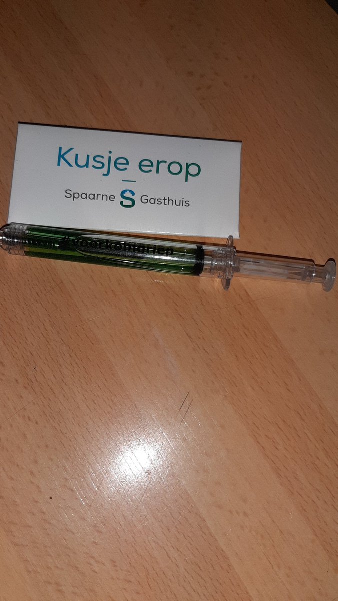 MsMonsanto's tweet photo. Waarom de #griepprik ?
Om mijn kwetsbare patiënten te beschermen... en mezelf natuurlijk ..Jij ook? https://t.co/zFNmVbwsW7