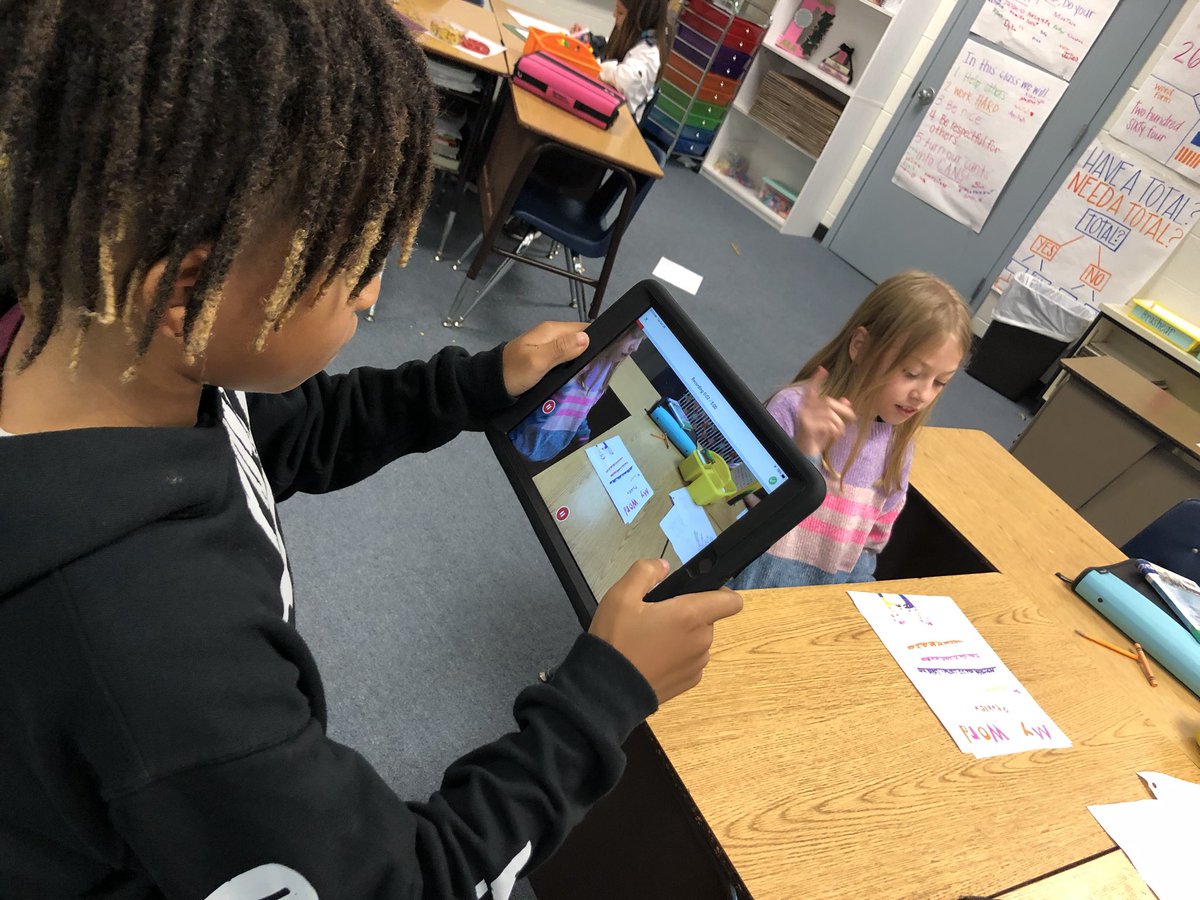 The answer is 35 cookies. What’s the question? Creative problem solving , generating their own word problems. Look at these students taking ownership of their learning with <a href="/Seesaw/">Seesaw</a> #WordProblems #Seesaw #LufkinLearns <a href="/amylfain/">Amy Fain</a> <a href="/GabeKeese/">Gabe Keese</a>