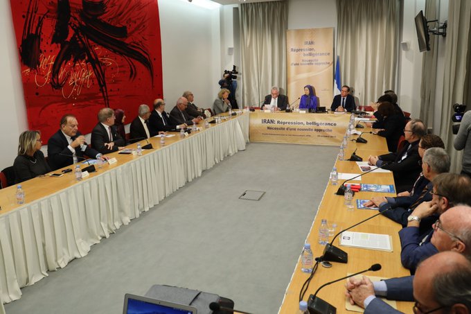 View image on Twitter