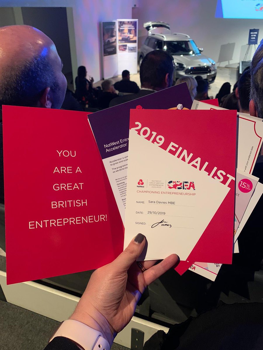 Good luck to all the amazing finalists tonight at the #GBEA ! ❤️ <a href="/EntrepreneursGB/">Great British Entrepreneur Awards & Community</a>