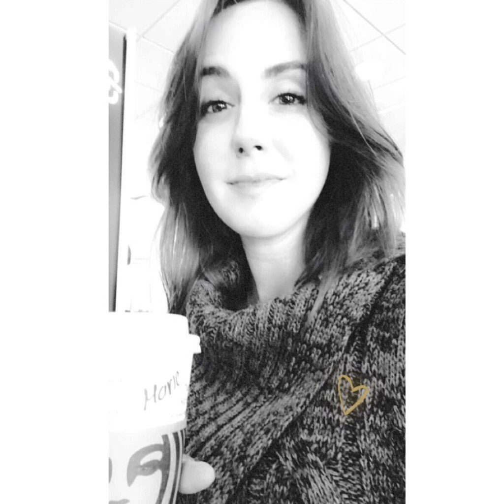 Crystal1a's tweet photo. Mandatory airport selfie while I sip my cardamom latte & patiently wait for my flight to Toronto.
Looking forward to meeting our users from the Barrie & District Association of REALTORS® (@barrierealtors) this week!
#YYZBound #BusinessTrip #ProspectsSoftware https://t.co/3awZ5MlXza