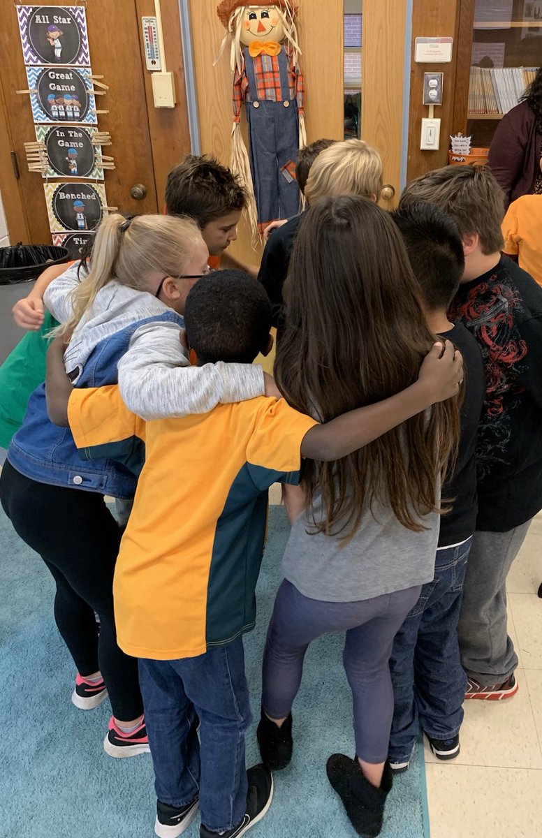 3rd grade Breakout huddle- Go Team! #WeAre44
#PVpanthers