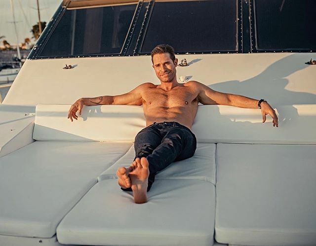 rullinaticas's tweet photo. Repost @sebastianrulli - Cuando haces de un insulto un éxito, simplemente reiteras que el triunfo no es para los mediocres. Donde unos pretenden humillar, otros llegan a ganar.
#success #autoestima #motivation #goodvibes  #actorslife #lifestyle #beyourse… https://t.co/7nT11db62d https://t.co/IVRY4ASNu8