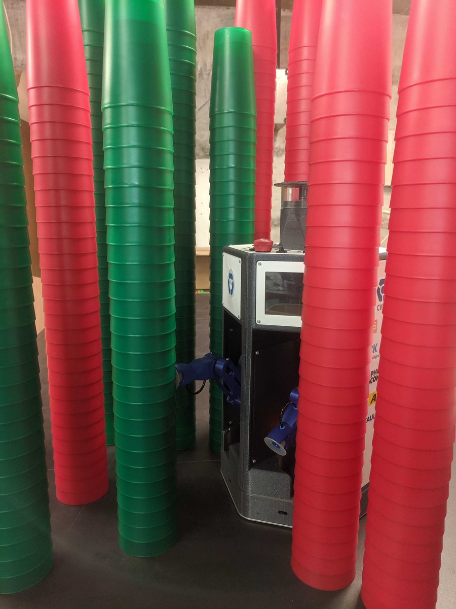 _cvra_'s tweet image. Well, it seems like we’ve got a lot of buoys 👀 #CDR2020 #SailTheWorld #Eurobot