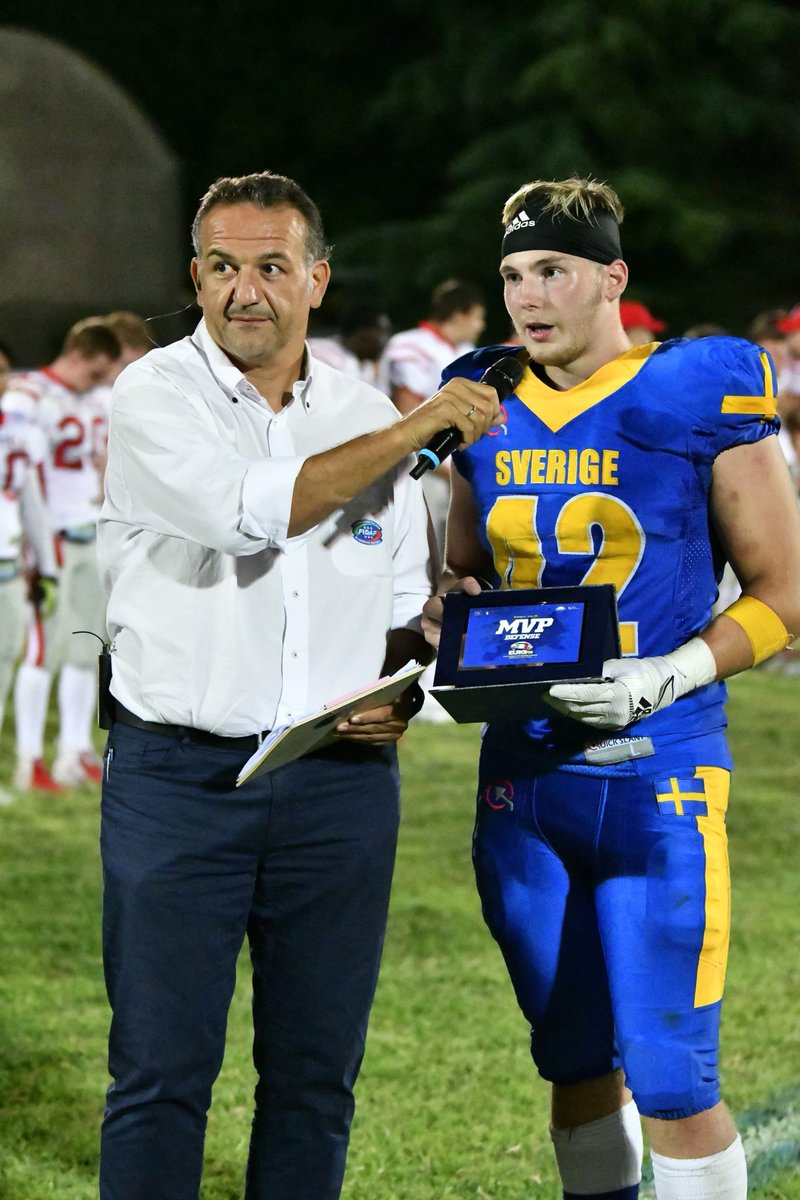 Coaches follow ‘21 LB from Sweden <a href="/AlexBNordgren/">Alexander Nordgren</a> kid is a play maker