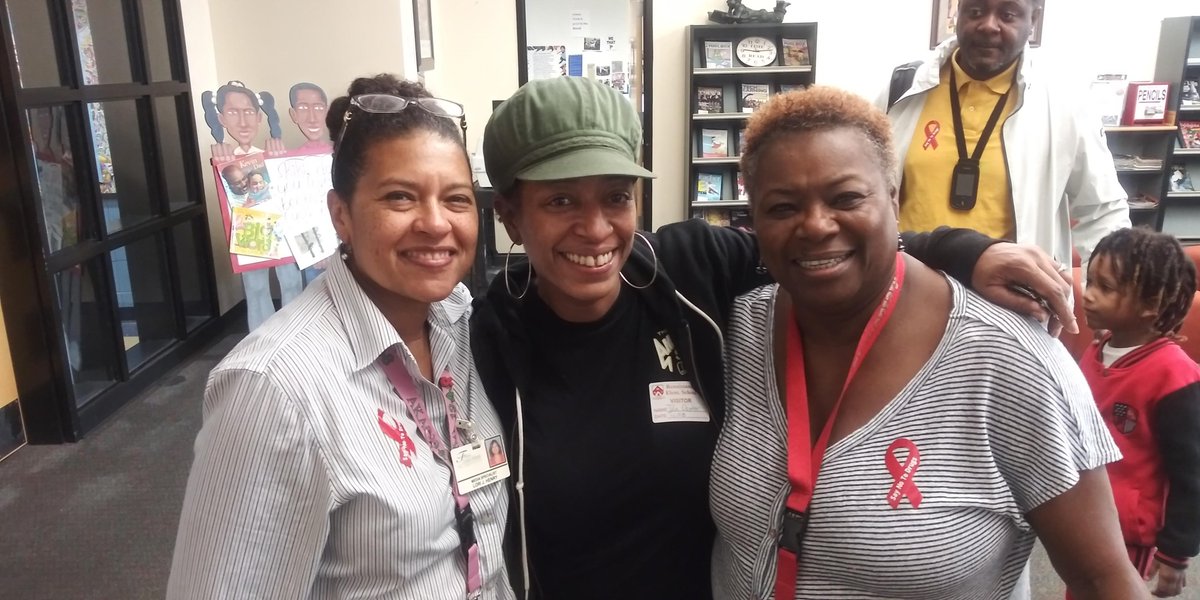 Lori Henry (@reslibrary1) on Twitter photo "Ketch a Vibe" with our guest reader, songstress Julie Dexter! <a href="/RES_Royals/">Renaissance Elem.</a> <a href="/juliedexter/">Julie Dexter</a> "Ketch a Vibe" with our guest reader, songstress Julie Dexter! <a href="/RES_Royals/">Renaissance Elem.</a> <a href="/juliedexter/">Julie Dexter</a>