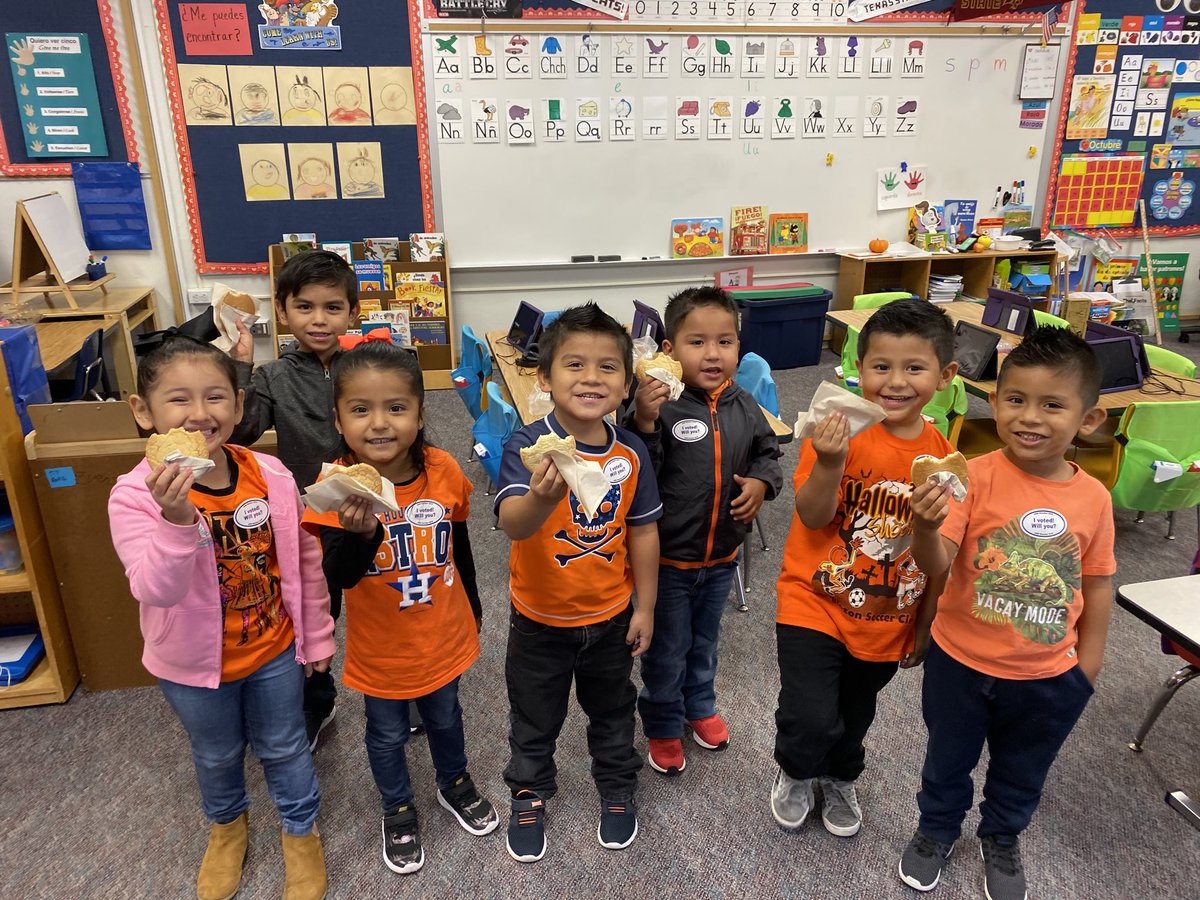 mollyellen071's tweet photo. Way to go PK! 99% attendance rate for the first quarter #celebratingcentral https://t.co/8eG4JJpSPw