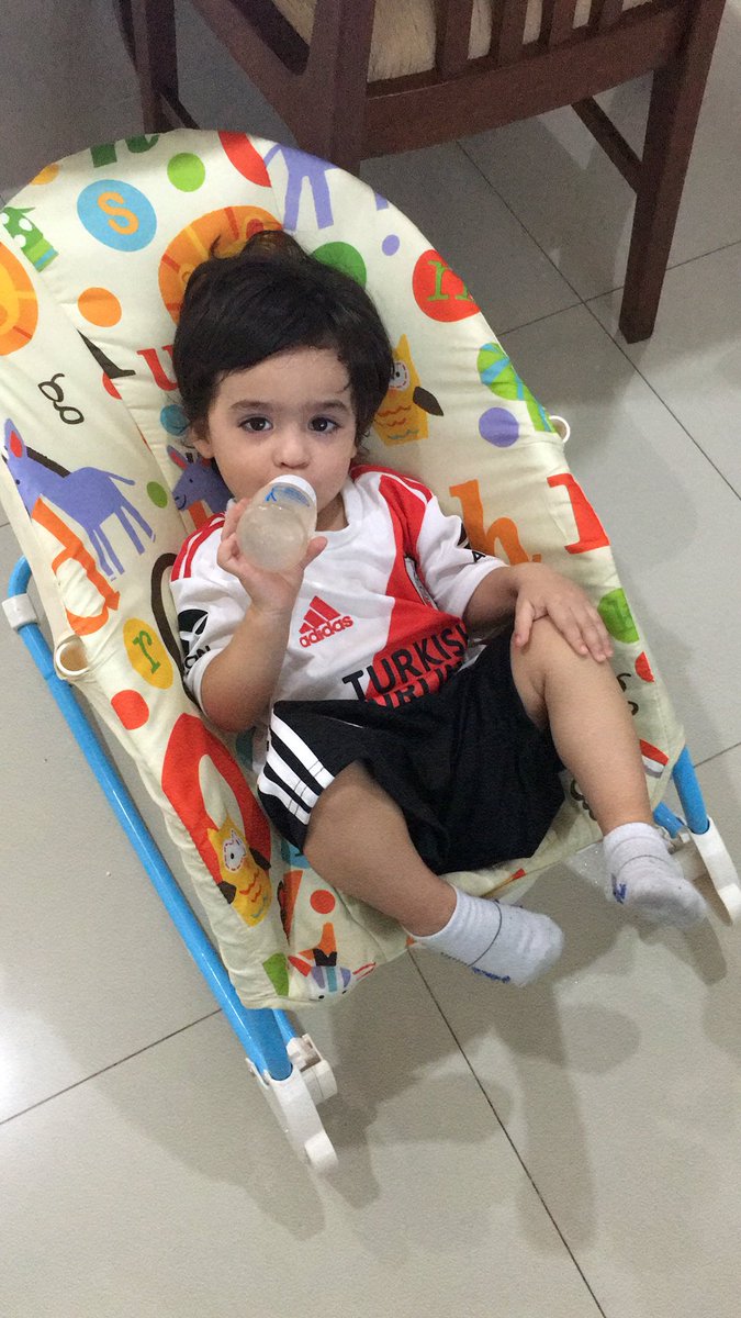 rominamazo's tweet photo. #FOXGol Aguante River!!! Saludos desde Bolivia. https://t.co/GxObxflCUZ