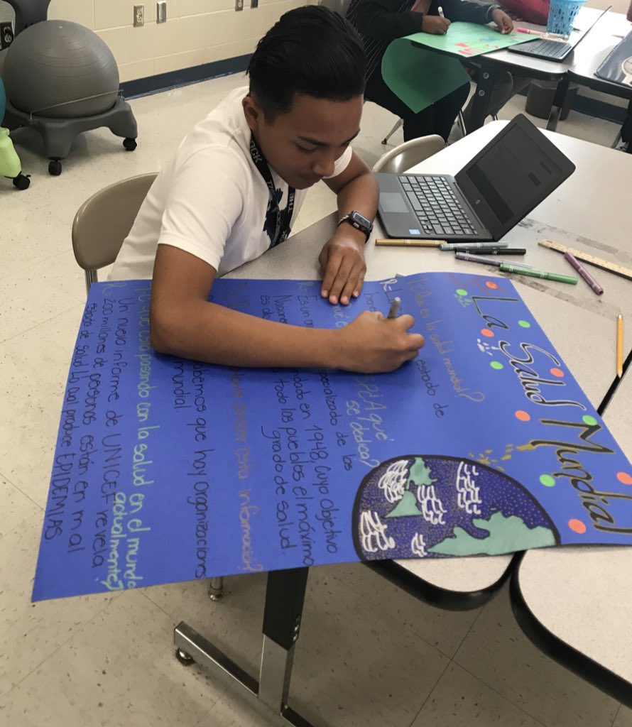 Seventh Graders and The World’s Health. #LearnSpanish 🏥  <a href="/Selma_Middle/">Selma Middle School</a>
