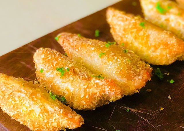 event_checker's tweet image. 10/31(木)-11/4(月祝)東京・中野四季の森公園で「餃子フェス」開催。王道だけではない、個性的な21種類の餃子が一堂に会する餃子の祭典→event-checker.info/gyoza-fes/