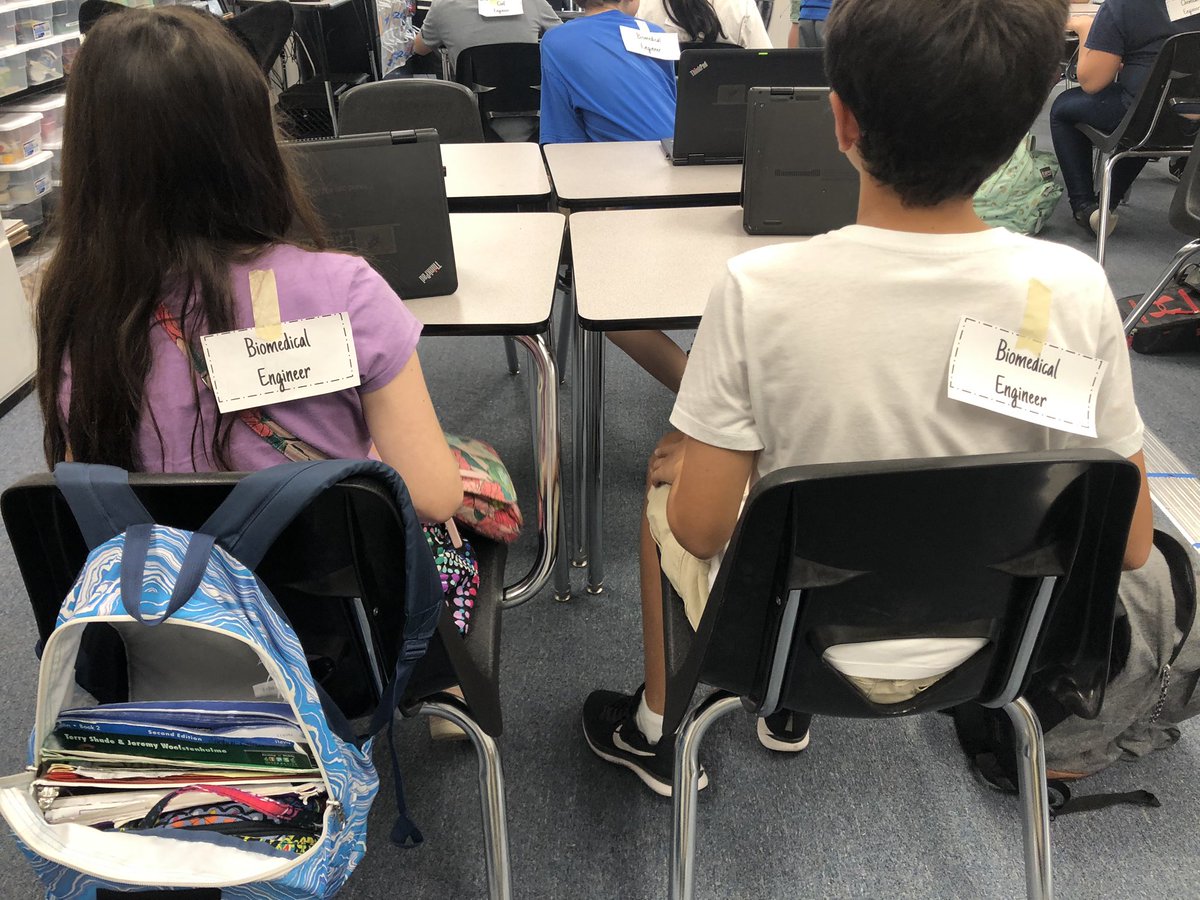 TechyClassroom's tweet photo. Tried out some new @KaganOnline strategies today! Students played “Who am I?” to figure out which type of engineer was taped to their backs, then found new table groups and made group norms by using a placemat consensus!  #kaganstrategies #stem #groupnorms #kinestheticactivites https://t.co/J4WV9sS9OR