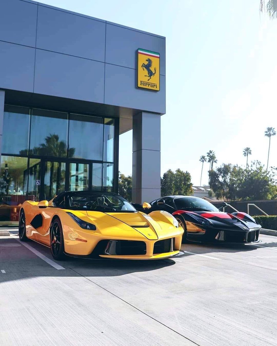 CNurazlina's tweet photo. Orang yang bekerja Ferrari di kilang ferrari yang keluar dri Ferrari pun belum tentu boleh menghasilkan Kereta Sehebat Ferrari!! 

Lain padang lain lalang..lain padang lain Rumput..!

#theceoX
#GH7 https://t.co/cKtepbaZEG