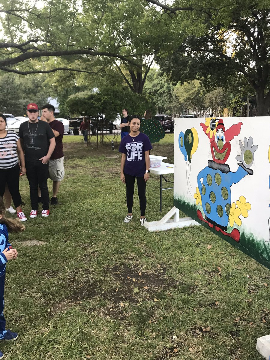 ClubInteractWHS's tweet photo. Sims Library Fall Festival. 🎃 https://t.co/TQMOQuW47w