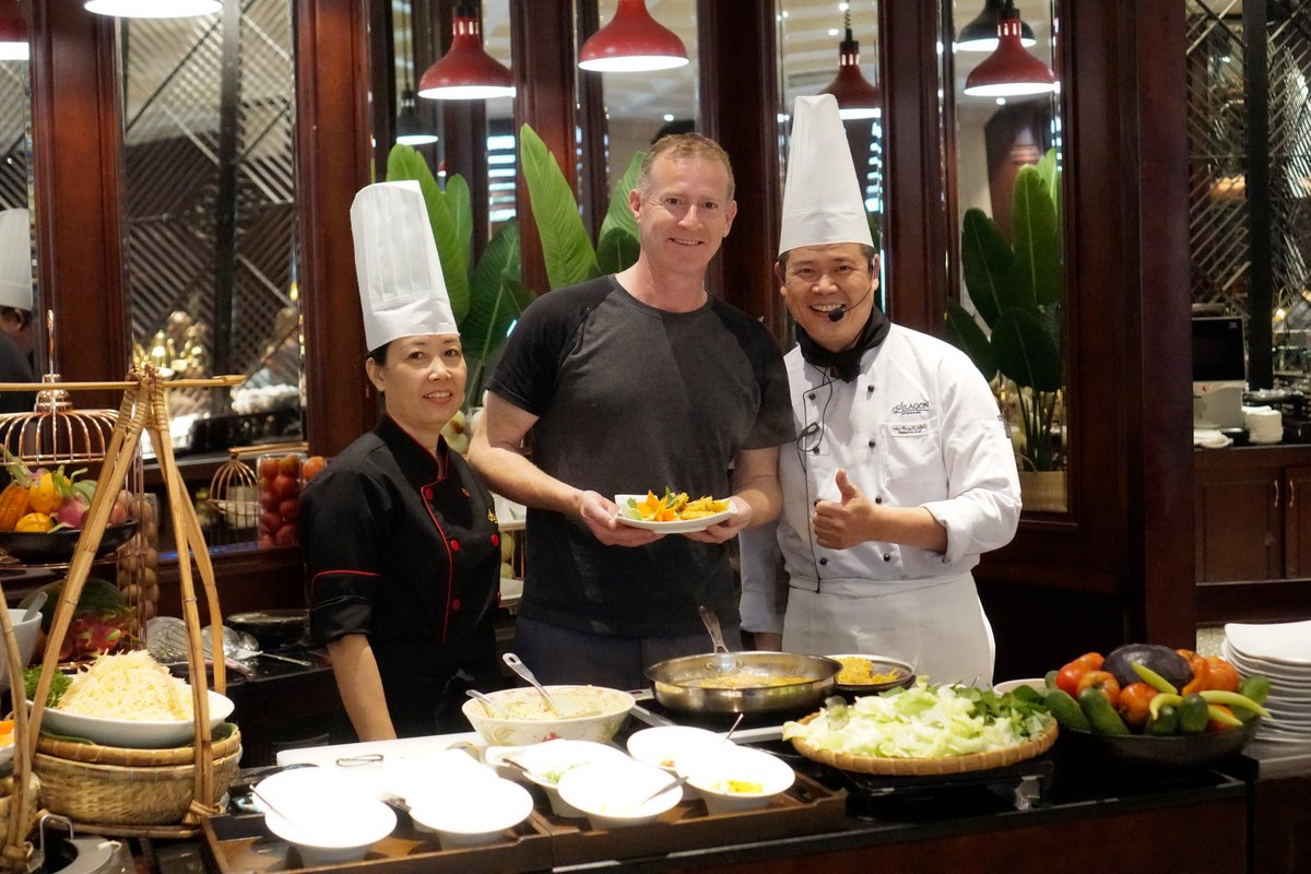 AlagonSpa's tweet photo. #cookingshow #alagonhotels #saigonhotel #boutiquehotel #hochiminh #vietnam #memories https://t.co/9qfDGPglO0