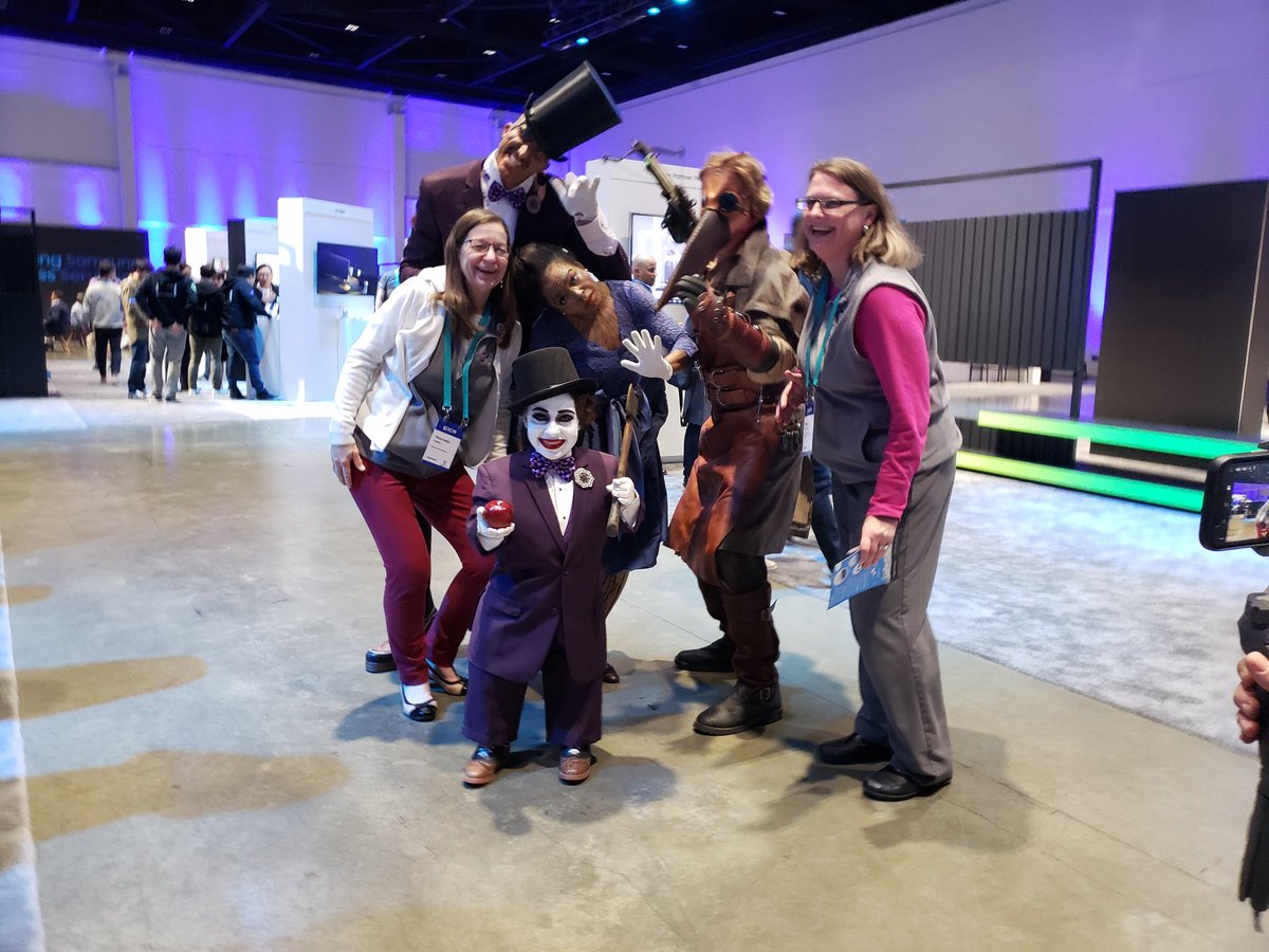 Having a great time at the Samsung developers conference. #sdc #samsungSolve