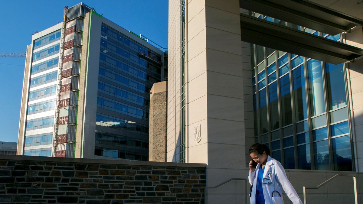 The 13-story Duke University Bed Tower addition under construction