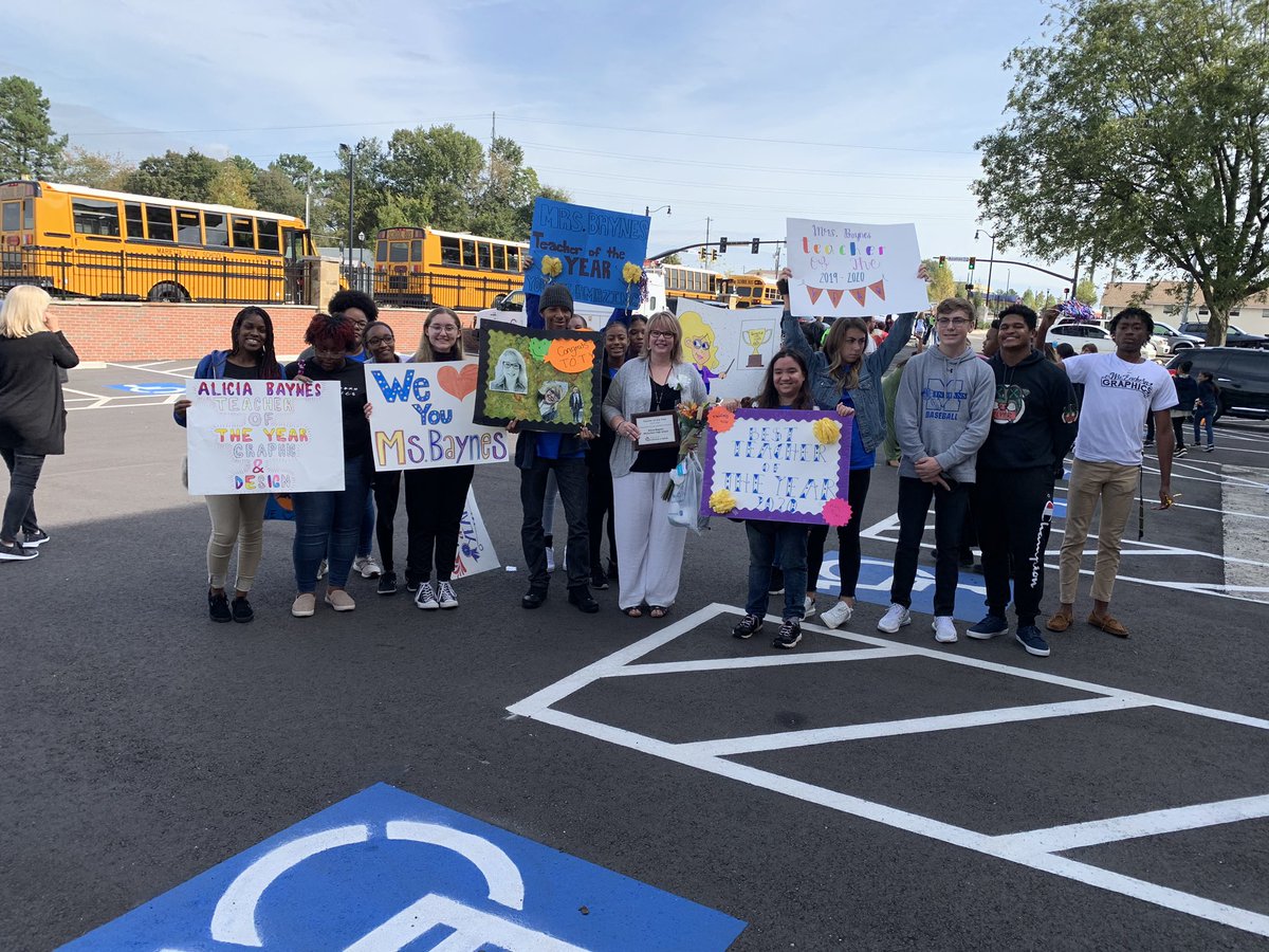 McEachernHigh's tweet photo. A great day to celebrate our Teacher of the Year (TOTY), Mrs. Baynes for all of her hard work and dedication to the students of @McEachernHigh! Thanks to @cfamacland for taking great care of us! #eatmor🐓 It takes a village! #prideinthetribe❤️🏹 https://t.co/sOOJDpWQ1A