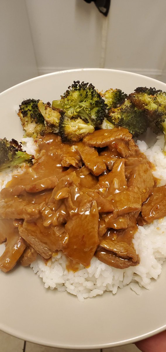 SmackOfFlavor's tweet photo. Orange peel beef from #cooklikealocal. https://t.co/rlZdrs8Fyv