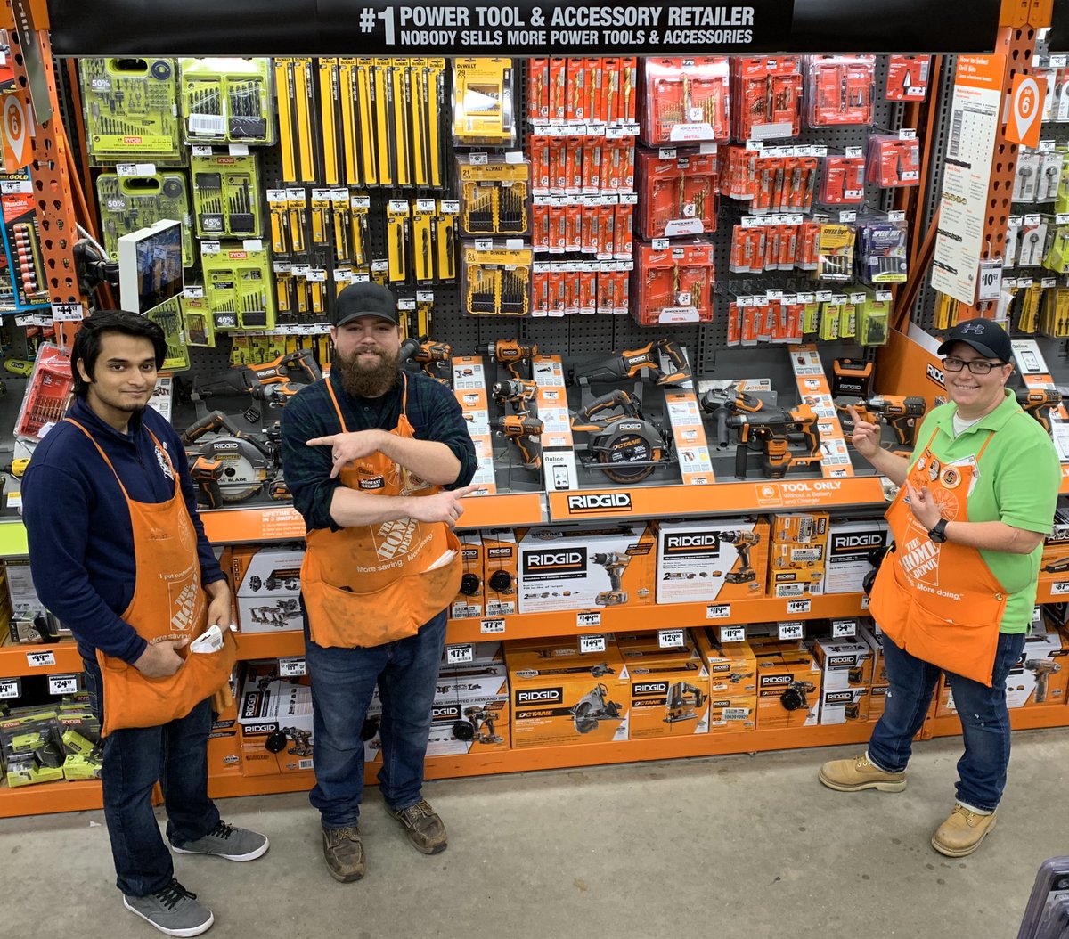 Dani_THD's tweet photo. π₯ #Q4Shelfie #PerfectBay #FocusClass #CompletelyInStock π₯ @m_bresh @s_e_meyer @c_gangi7 @JennHD193 @nyyroro https://t.co/74N2mlLBdL