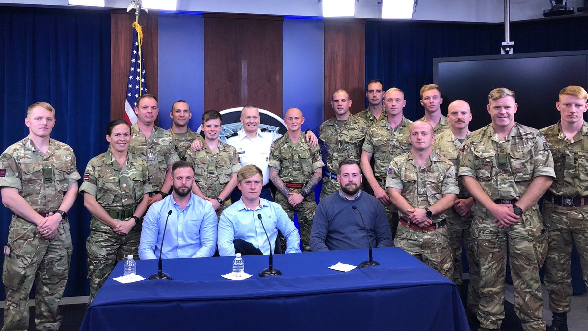 1ATR_Chavasse's tweet photo. ATC(P) at the Pentagon meeting the SEA CSM Troxell, supported by the Allied Forces Foundation. https://t.co/GirqQYR0mX