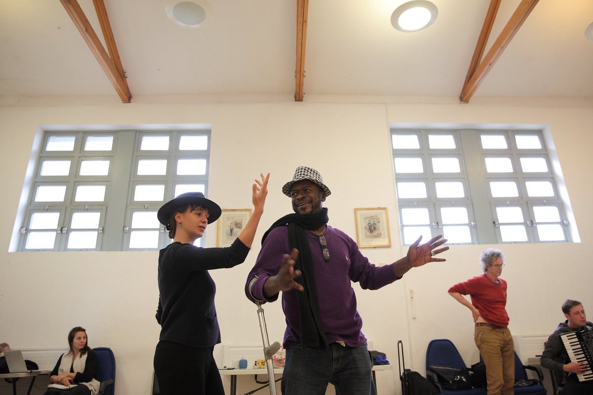 lucindajarrett's tweet photo. Rehearsals with @rosettalife on #WorldStrokeDay for ‘https://t.co/JhUXduQj2p’ for #Beckettweek2019 @UniReading Touring to @UKStrokeForum in December. https://t.co/rrlx0ZnpU7