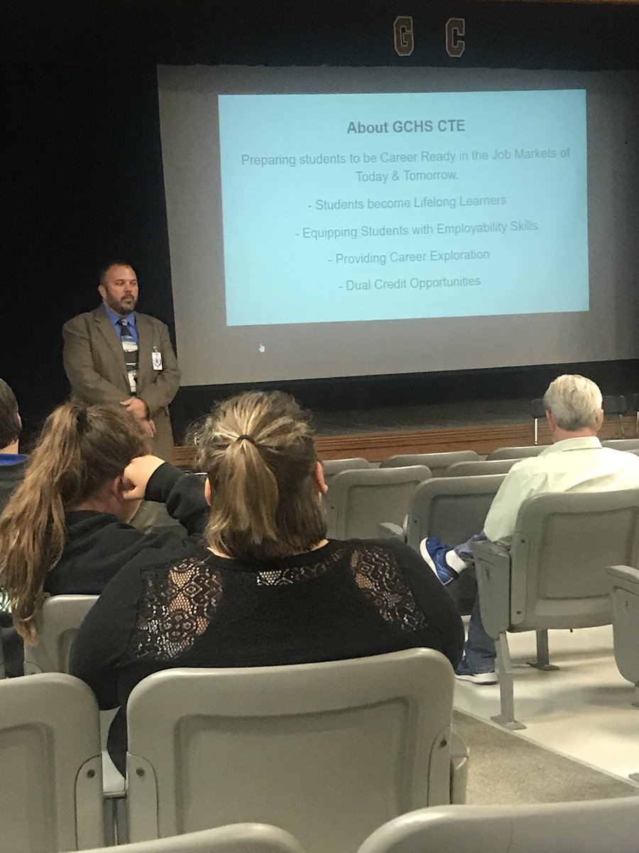JenniferatGrant's tweet photo. Mr. Larry Butler, CTE Associate Principal of GCHS welcoming all Advisory Committee members who will provide knowledge and advice about various industries. #expertshelpingstudents #ittakesavillage #keypartnerships #GCActGoDo https://t.co/RZFxT7Y19s