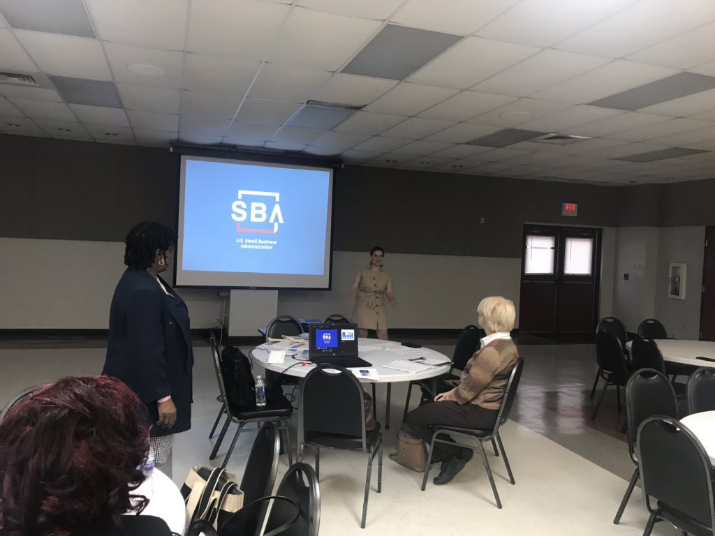 TalktoVC's tweet image. Taylor Nelson @LSBDCULM introducing SBA to the #enterpreneur @bastrop Louisiana. #happening now.