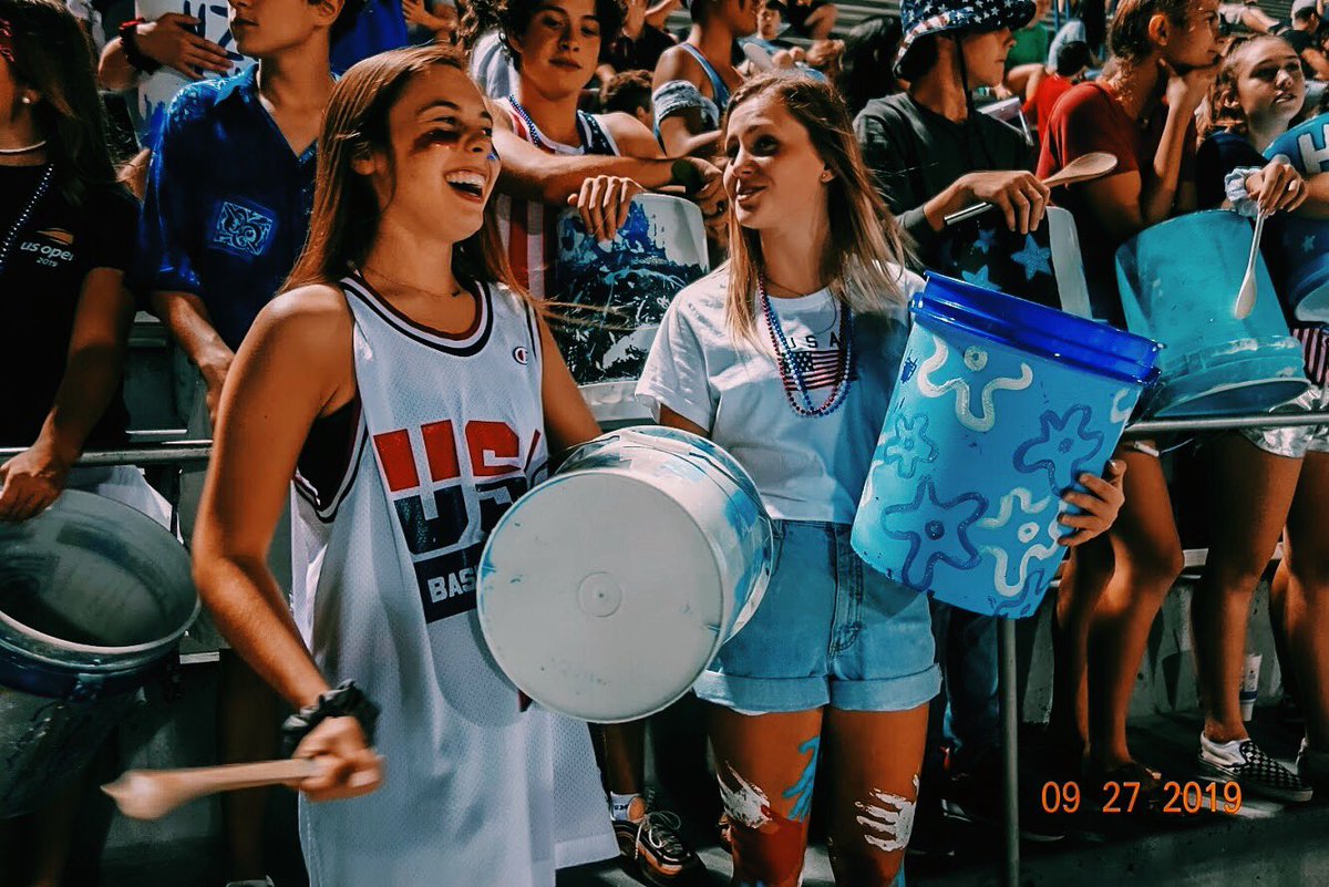 bhsgetshype's tweet photo. AWAY GAME THIS FRIDAY AT MUSKOGEE!! it’s the second to last game of the season and it’s SPACE THEMED 🖖🏼💫🌎 #bvillebruwin https://t.co/3jCdjNZSSI