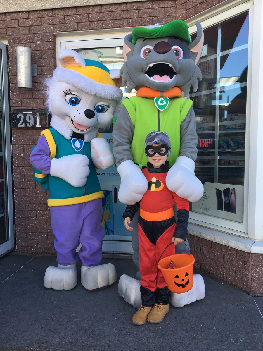 SebGelinas30's tweet photo. @megafanford JOYEUX HALLOWEEN À TOUS 🧟‍♂️ !!! Merci  @megafanford  pour cette chance 😃🤞🏻 https://t.co/K5f4TjwfUh