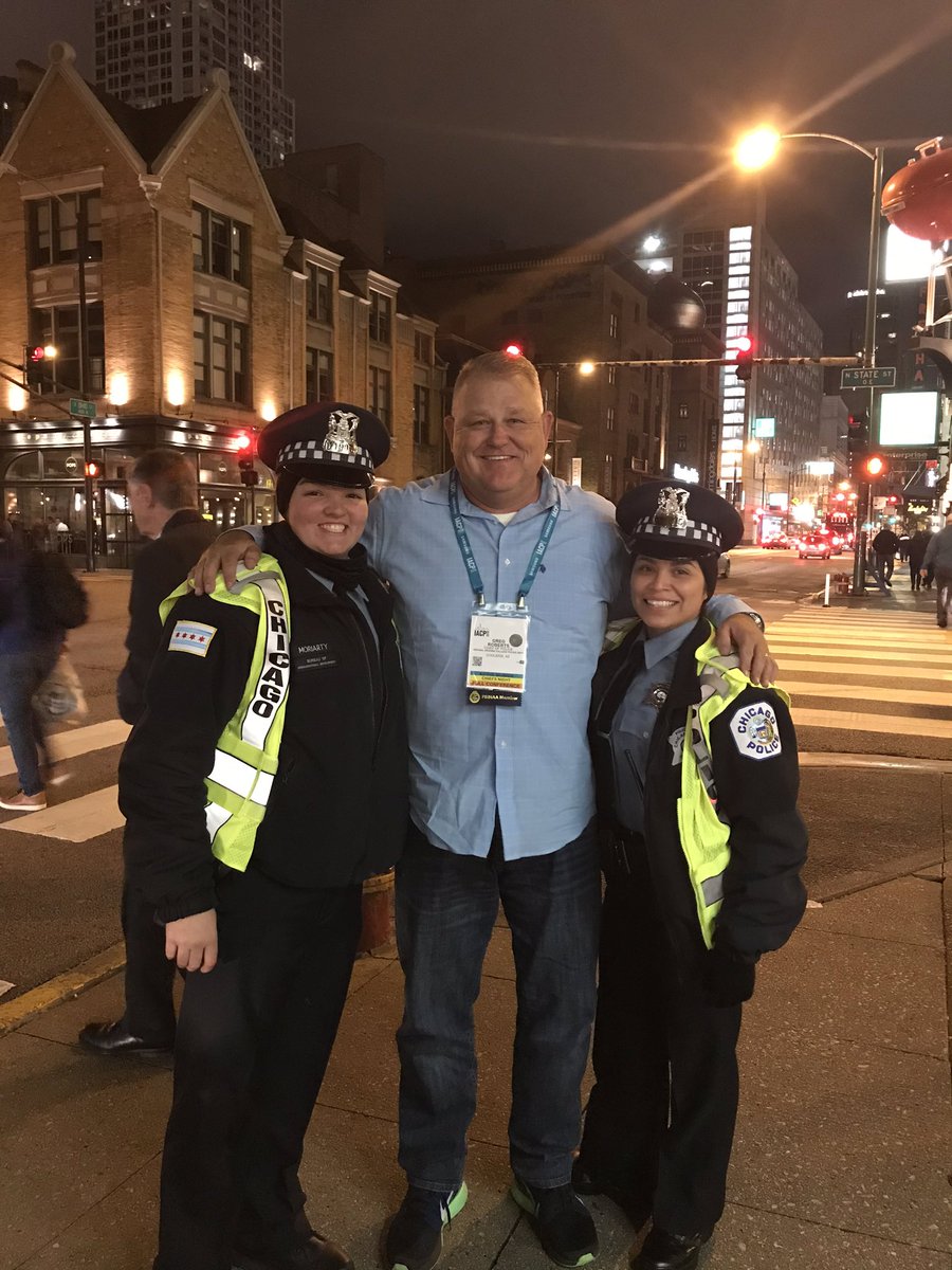 Integritatem1's tweet photo. Thank you @Chicago_Police for taking great care of us during #IACP2019 🚔 Your Department members worked some long hours. Their dedication and professionalism was top notch! @TheIACP @Chicago_Police @ChicagoCAPS20 @ChicagoCAPS14 @cpdsoccer @ChicagoPD19 @chicago https://t.co/OVncTGFPfo