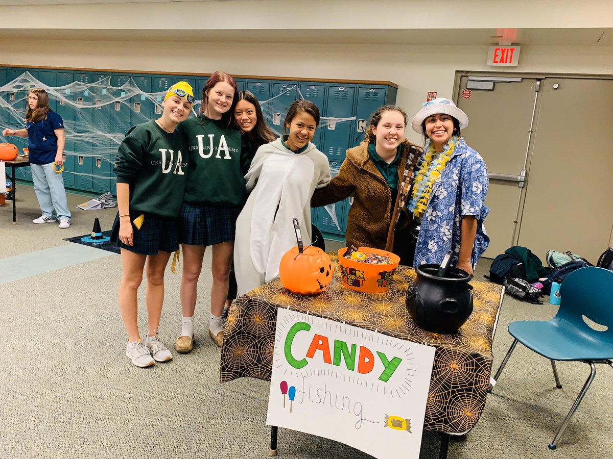 UrsulineLions's tweet photo. It’s a great start to our annual Halloween Carnival!! Thanks to all the the dinosaurs, princesses, astronauts, race cars, baseball players and Future Lions who came out to trick or treat with us! #UACommunity 💚💛🦁 https://t.co/wOSIYeeM3m