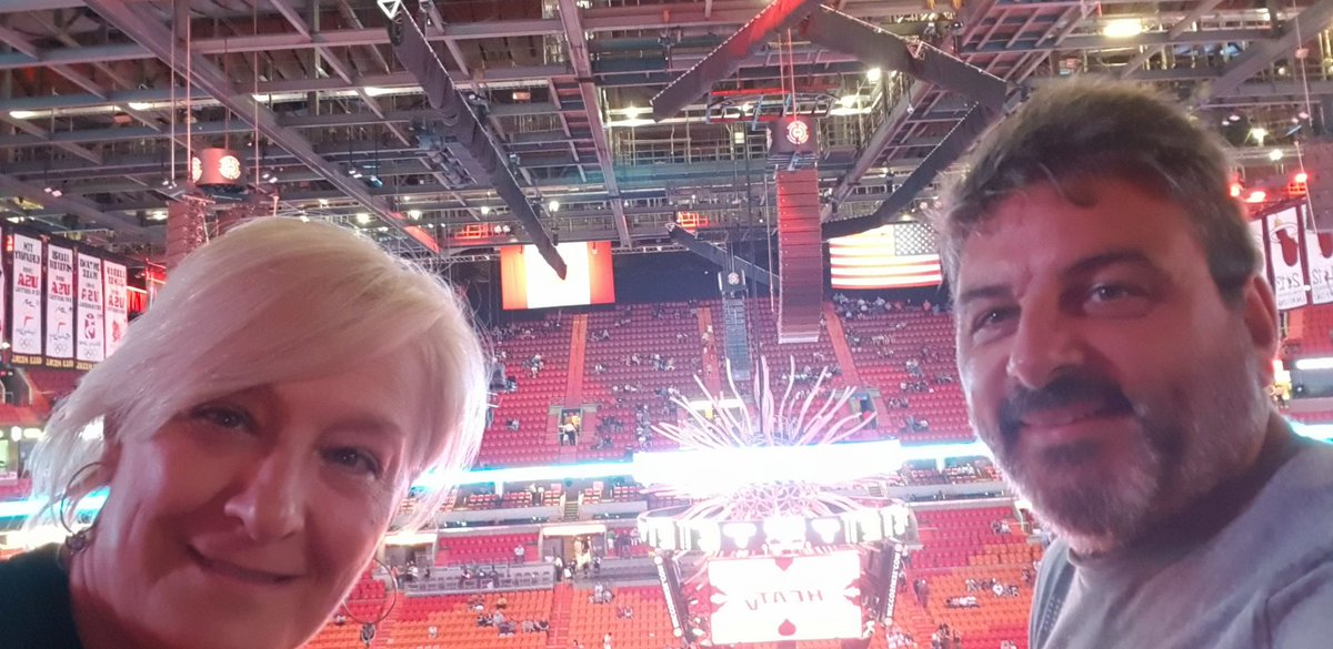 marieldgn's tweet image. #HEATculture