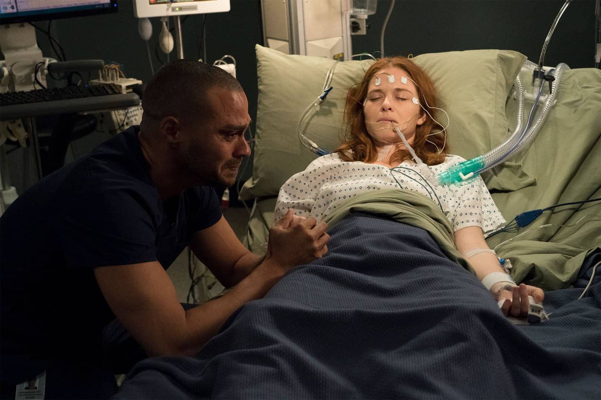 memesgreys's tweet image. Imágenes que duelen.