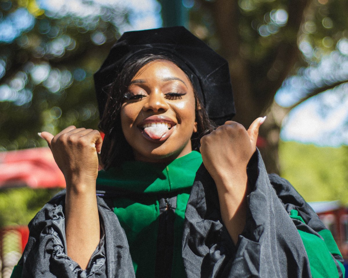 medflixszn's tweet photo. Graduation Season I here!!
All December Grads BOOK w/ me ASAP!
Text 281.608.4983 for more info.!
#MedronVision #GradSzn https://t.co/TqTF6EzeWZ