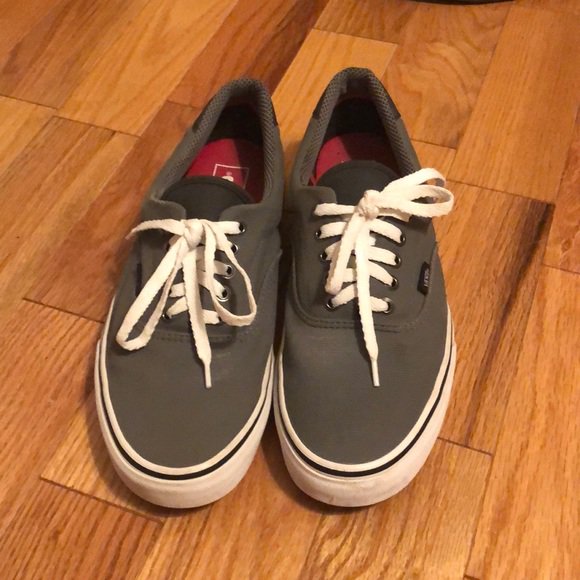 fitmenteam's tweet photo. So good I had to share! Check out all the items I'm loving on @Poshmarkapp from @BudnamedSpud @WORKFROMHOMEEBA #poshmark #fashion #style #shopmycloset #pinkblush #vans #universalthread: https://t.co/Vvm4ukymZ1 https://t.co/s6mEe3pMwH