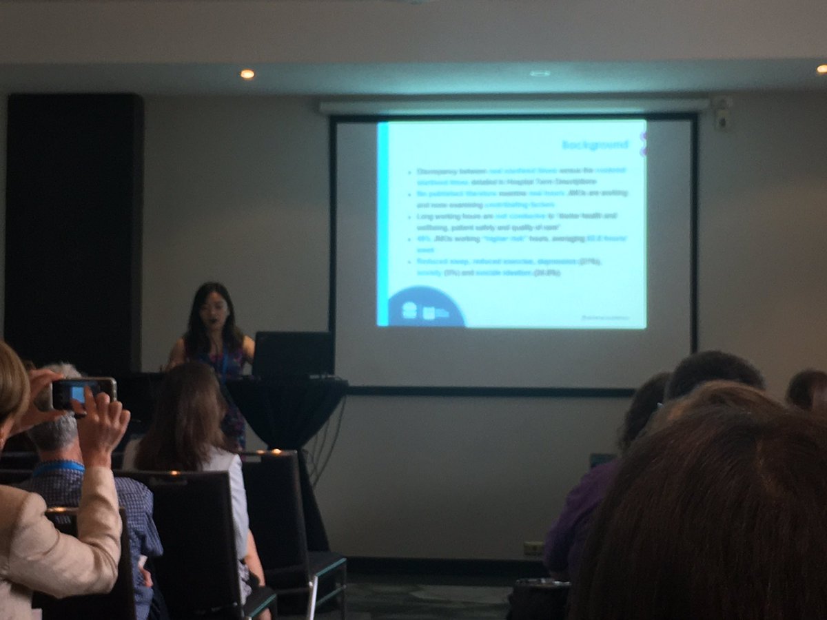 Dr Yvonne Nguyen presenting on JMO start times at <a href="/prevoc19/">ANZPMEF 2019</a>. Very proud to be collaborating on this project with <a href="/NswHeti/">HETI</a> #jmowellbeing #mdok #dit