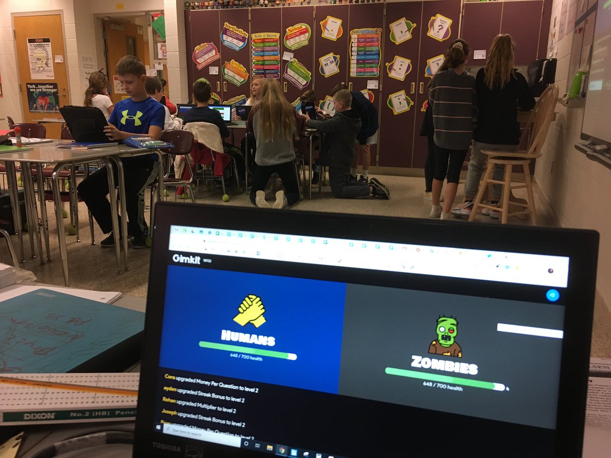 YorkSuburbanMS's tweet photo. It was Humans vs Zombies in a game of Gimkit in Mr. Evan’s 6th grade ELA class.  🧟‍♂️ #ysmsgotpride https://t.co/nzXGInYOvI