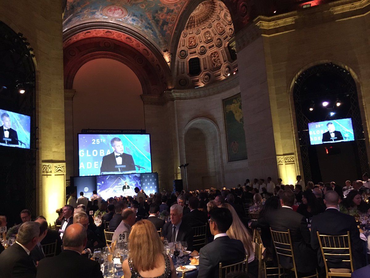 amgerinst's tweet photo. It’s raining outside, but it’s a beautiful evening at #AICGSglad! https://t.co/HncmB5mFRI