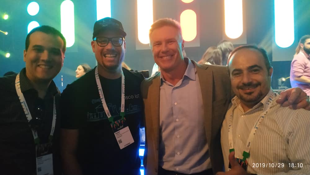 djacksonv's tweet photo. Connecting with @Cisco Marketing SVP, Jim Walsh and @Cisco Latam President @jordi_botifoll during @ciscolivelatam Key Note Session @Cisco_LA #CiscoLiveLA https://t.co/coRoaj2S10