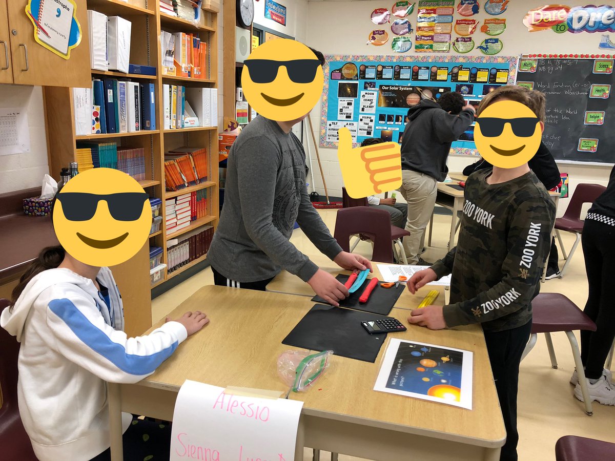 Mrs_DeThomasis's tweet photo. Exploring science hands on with scientist in the school!! #celestialsleuths @SMD_YCDSB https://t.co/wTdEi6bZE7