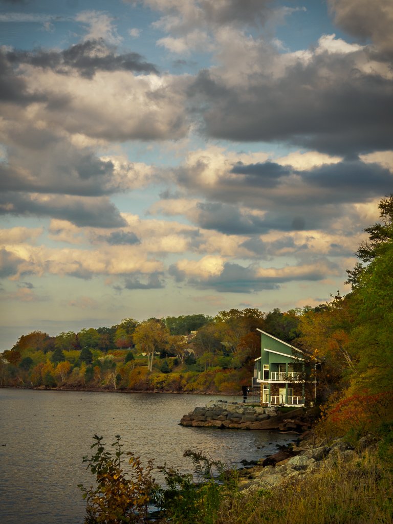 NormWright's tweet photo. @AVBot2 Here's a pic for #fotodia253 I took it this evening along the Lake (Lake Ontario). I think the receding clouds give some #perspective. #inf115 https://t.co/TI6MHqiWIp