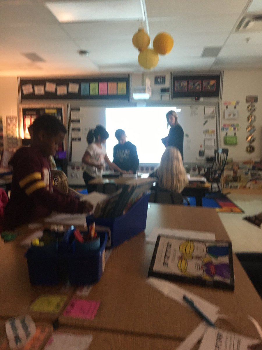 Today, we learned about common and proper nouns and the students got to work in the grammar notebook!!! <a href="/BlaireSchlosser/">Blaire Schlosser</a> <a href="/MulberryEagles/">Mulberry Elementary</a> <a href="/TPAMilford/">Milford TPA</a> <a href="/GOSatellites/">Great Oaks Satellites</a>
