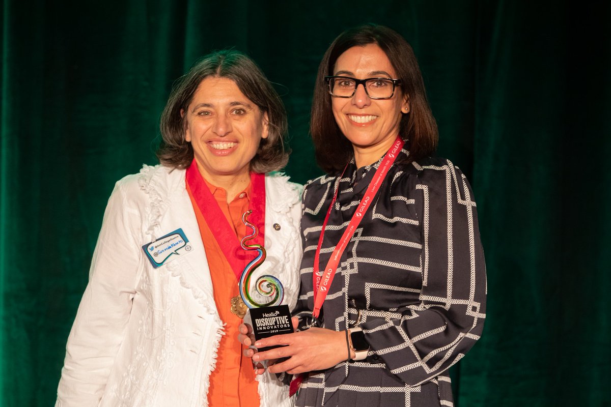 HealioGastro's tweet image. You can't ask for any more than @AmCollegeGastro president, @SunandaKaneMD, our 2018 Woman of the Year, making our event by presenting Uzma Siddiqui, VP of @WomeninEndo, with this year's award.
#HealioInnovators #ACG2019