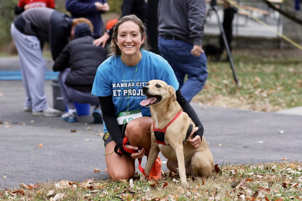 TopSpeedLLC's tweet photo. Hey Kansas City, we’re helping put on a charity 5K called the @VetsAndPets5K again to benefit the Wounded Warrior Project &amp; local animal shelters

Cosentino’s, T-mobile &amp; @997ThePoint will be there w/ some cool prizes + event photos 

Please give this a RT &amp; help spread the word https://t.co/5cno0Kthu7