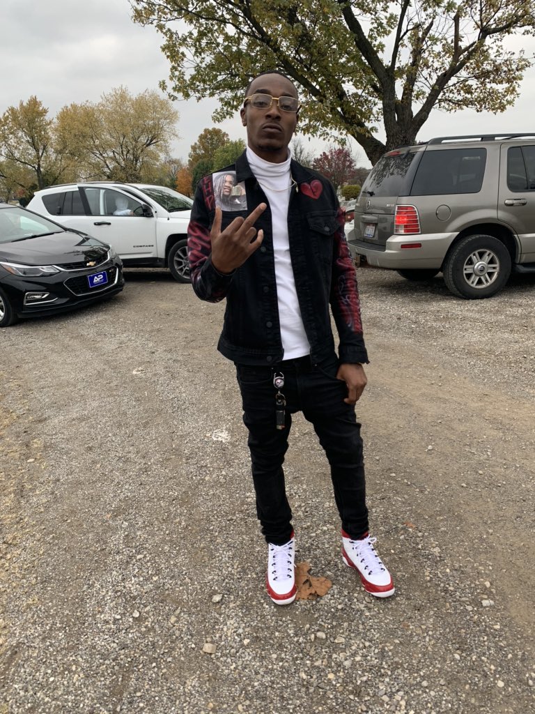 MoneyManDevin's tweet photo. This shit happened to fast I ain’t had no time to heal 💔��� https://t.co/xvw1cbnYxj