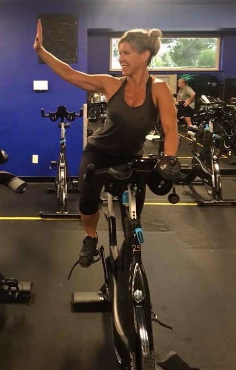 Let's give a warm #WinchesterCC welcome to our new fitness instructor Monya Logan! Monya is certified in Spin, RIPPED, Core Training, Integrated Flexibility Training, and is a NASM Certified Personal Trainer. Catch her in the fitness center 🚴‍♀️