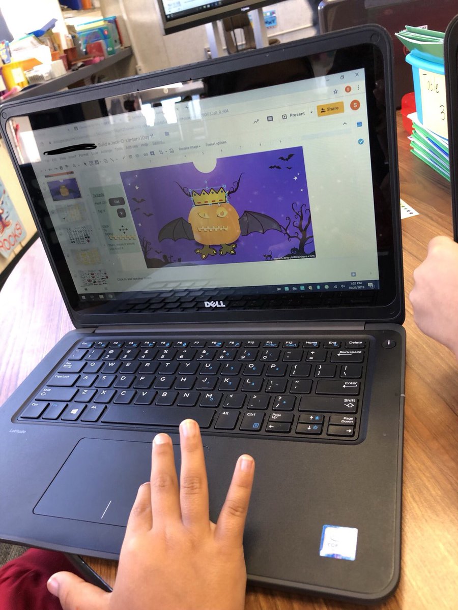 MrsHope18's tweet photo. Google Slides through our Google Classroom in 1st grade! Practicing our 21st century skills. Let’s Build A Jack O Lantern 🎃 and learn about keyboard shortcuts like copy and paste! #RedlandsINTech @mentoneRUSD @RedlandsUSD https://t.co/8cBh4VhRtk